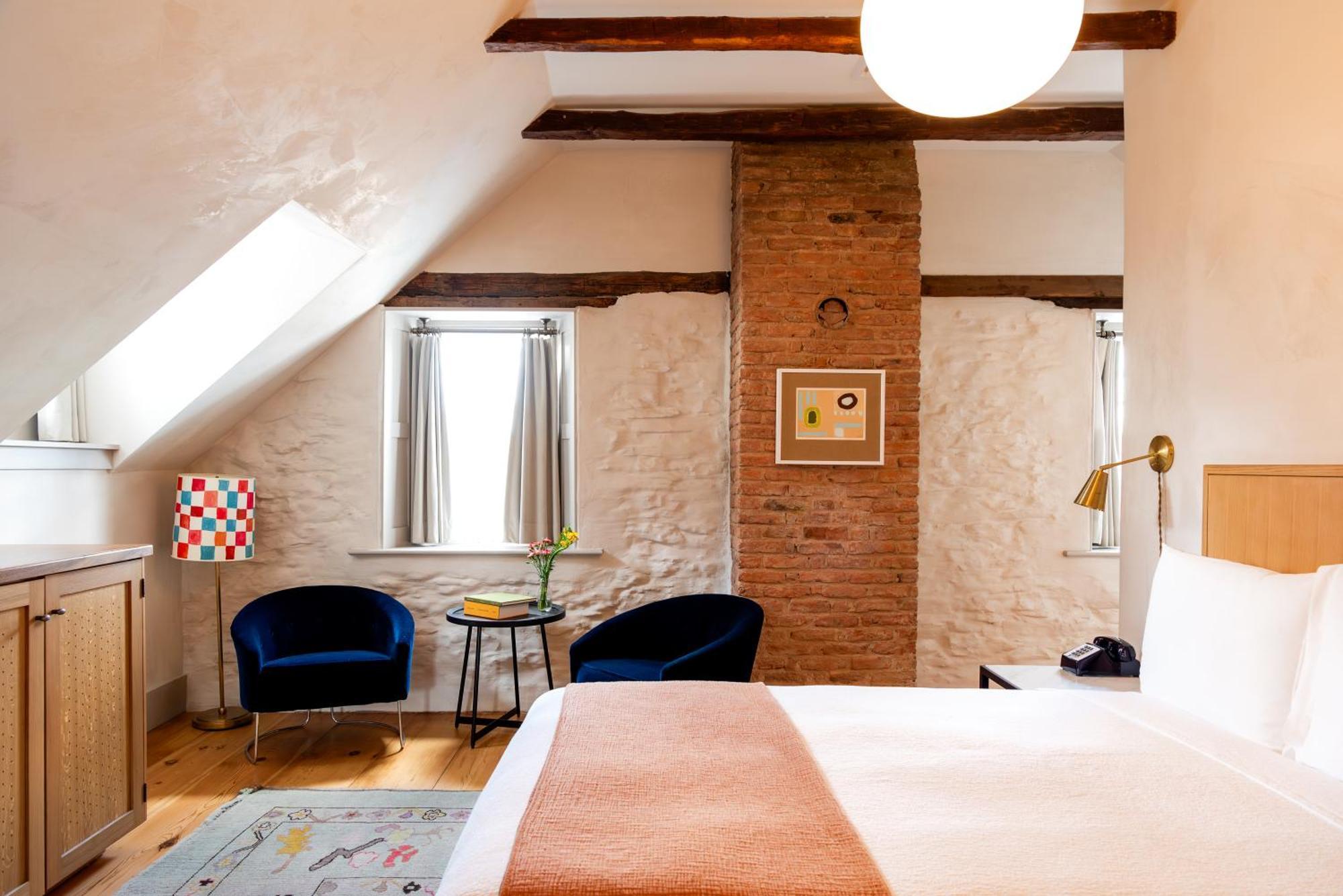 Hotel Kinsley 3*